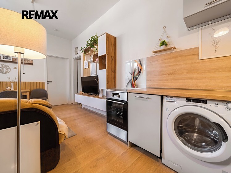 Prodej bytu 3+kk, 55 m² (11 z 30)