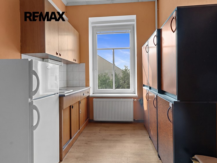 Prodej domu, 255 m² (13 z 28)