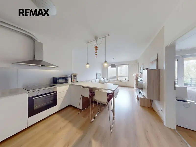 Prodej bytu 2+kk 55 m², Praha – náhled fotky 1