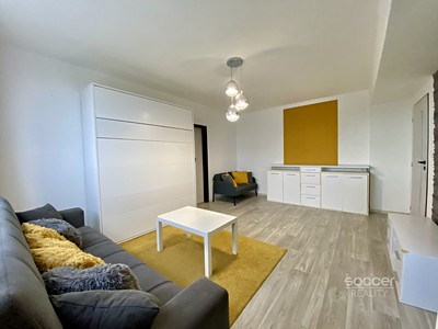 Wohnung 2+1 zur Miete, 52 m² (3 von 25)
