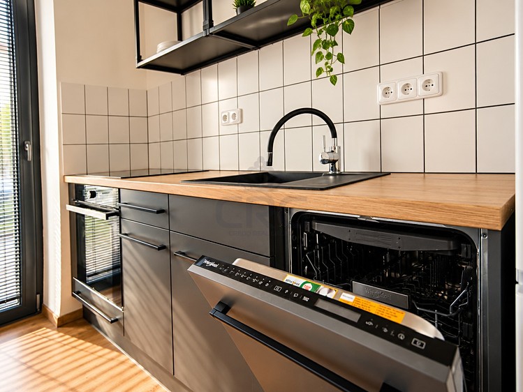 Pronájem bytu 2+kk, 42 m² (17 z 37)