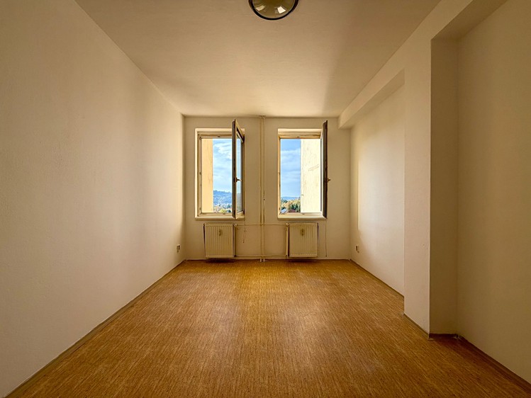 Pronájem bytu 3+kk, 76 m² (9 z 12)