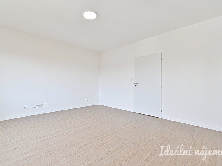Квартира 1+1 в оренду, 38 м² (9 з 15)
