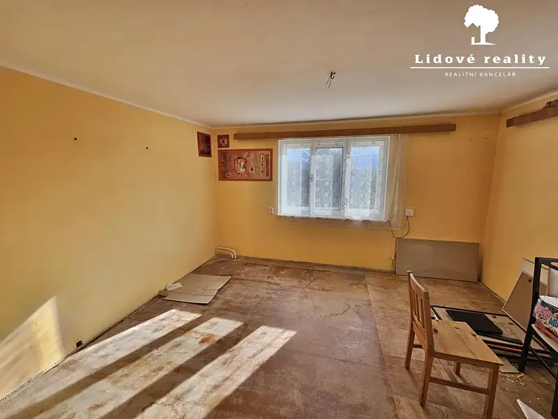 Prodej rodinného domu 160 m², pozemek 1621 m², Kopřivnice – náhled fotky 3