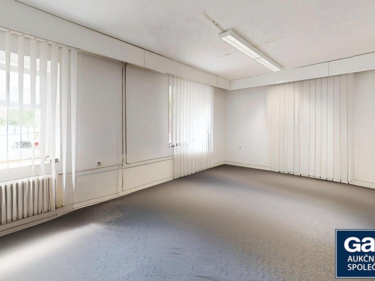 Комерційне приміщення на продаж, 2 850 м² (19 з 46)