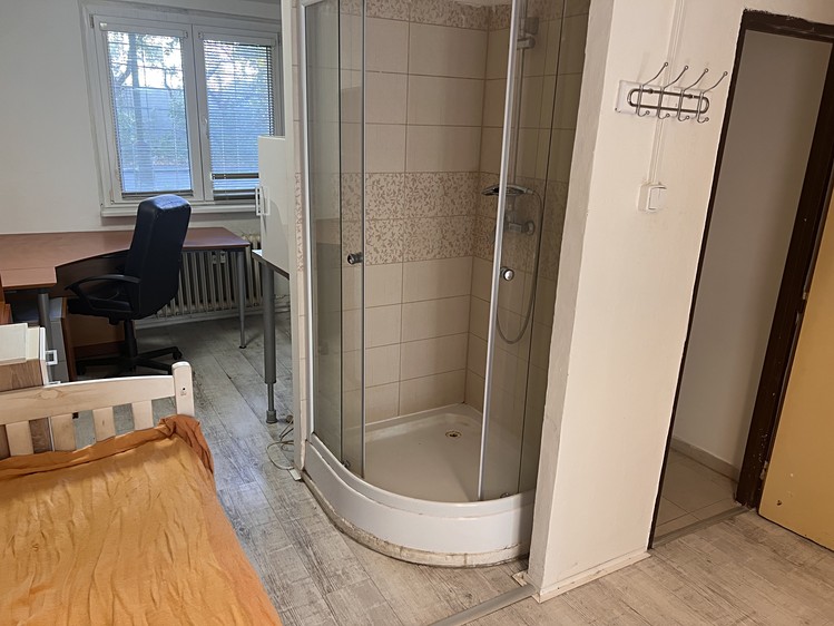 Prodej komerčního prostoru, 35 m² (7 z 10)