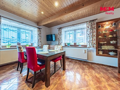 Haus zum Kauf, 203 m² (3 von 30)