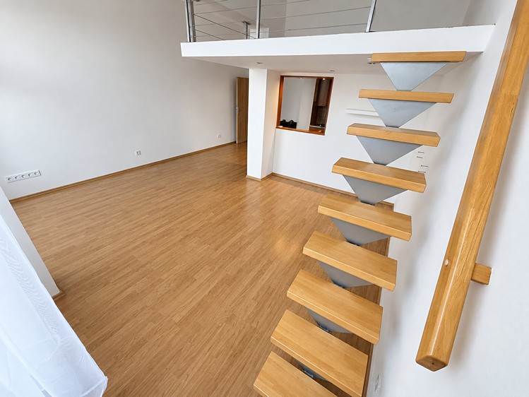 Квартира 1+kk на продаж, 45 м² (8 з 16)