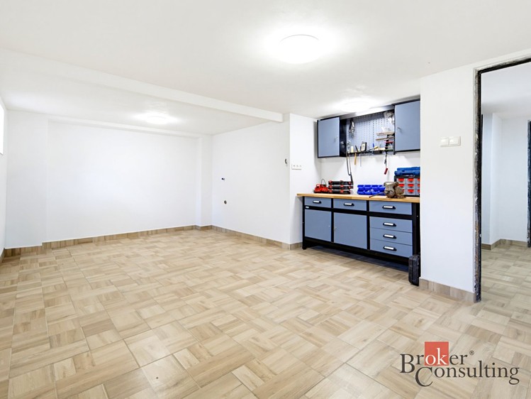 Haus zum Kauf, 279 m² (37 von 56)