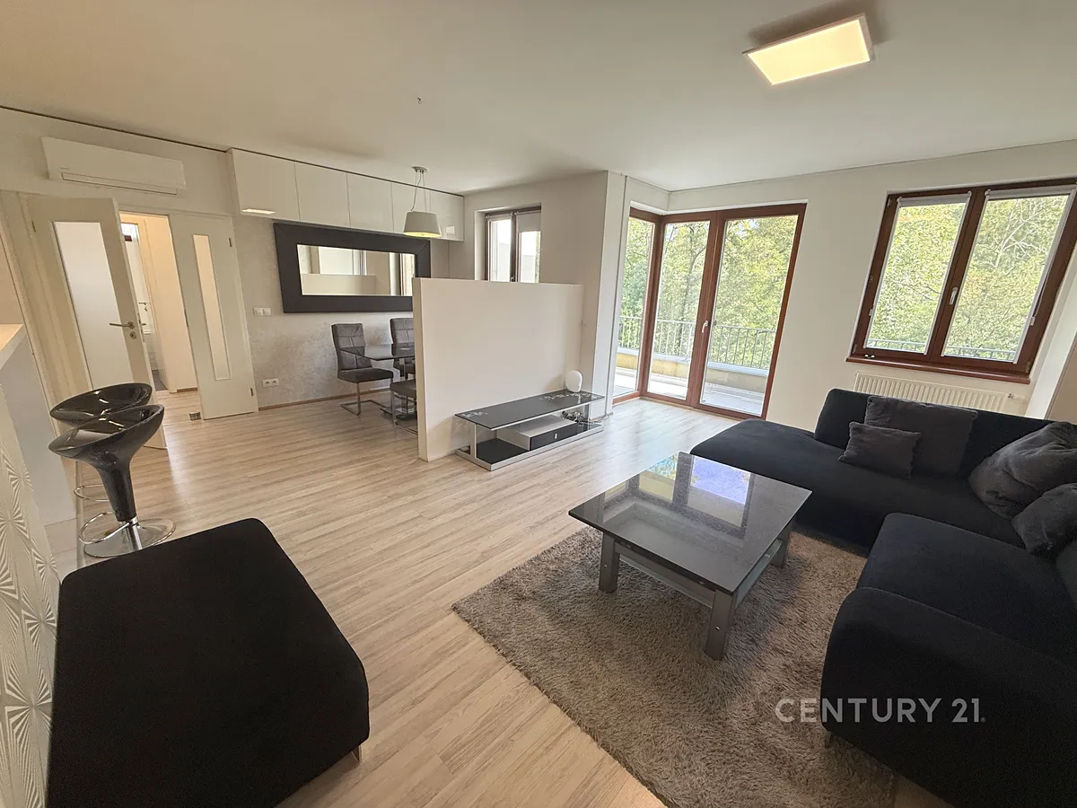 Pronájem bytu 3+kk 95 m²