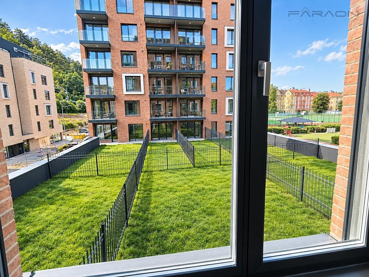 Pronájem bytu 2+kk, 55 m² (5 z 19)