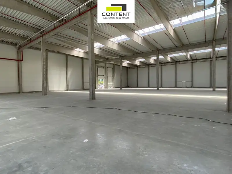 Pronájem skladového prostoru 6200 m², Kolín – náhled fotky 1