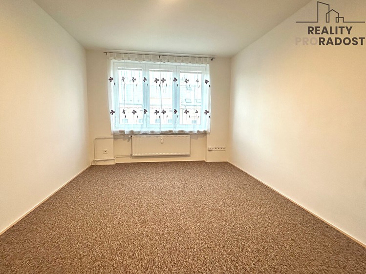 Pronájem bytu 1+1, 34 m² (11 z 13)
