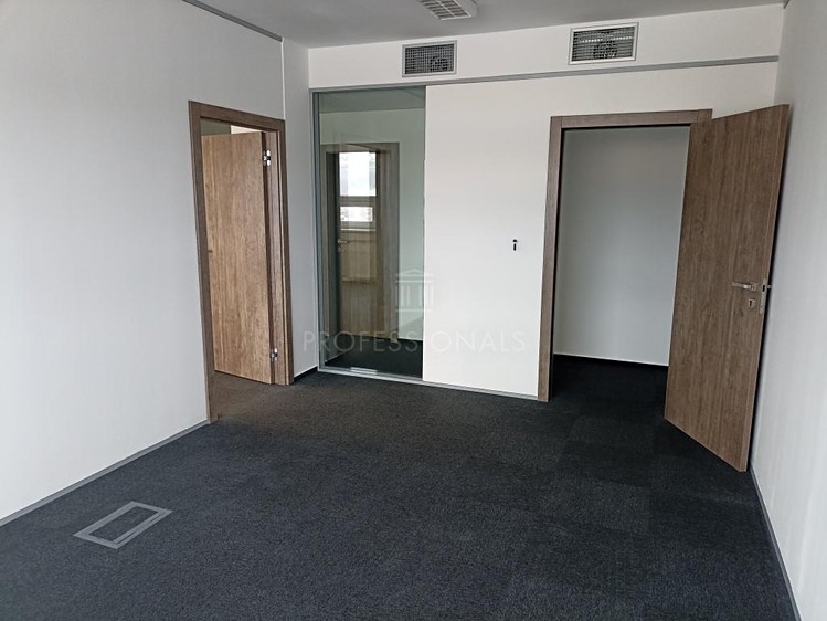 Комерційне приміщення в оренду, 249 м² (3 з 6)