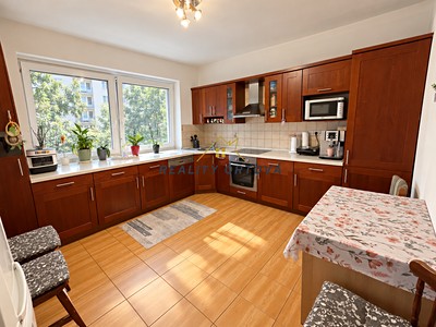 Prodej bytu 3+1, 124 m² (3 z 21)