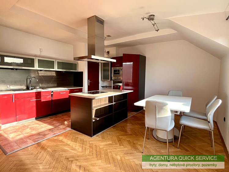 Квартира 4+kk в оренду, 150 м² (7 з 17)