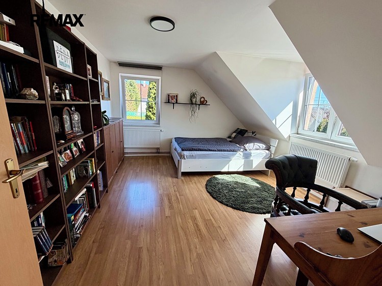 Prodej domu, 214 m² (33 z 51)