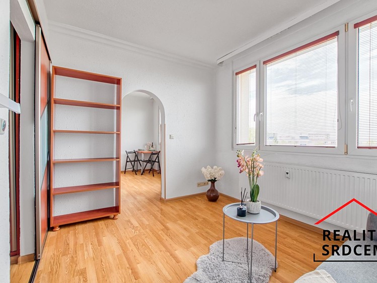 Pronájem bytu 1+1, 37 m² (6 z 16)