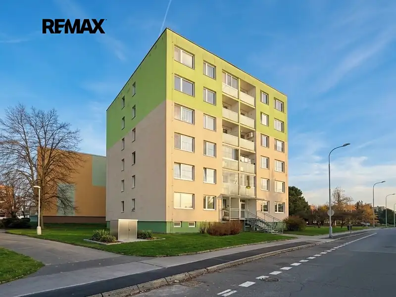 Prodej bytu 3+kk 64 m², Praha – náhled fotky 1