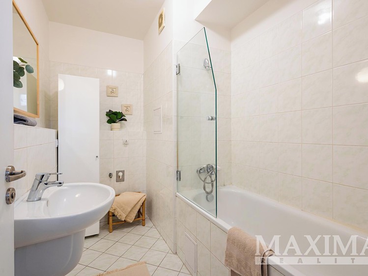 Квартира 3+kk на продаж, 74 м² (16 з 25)