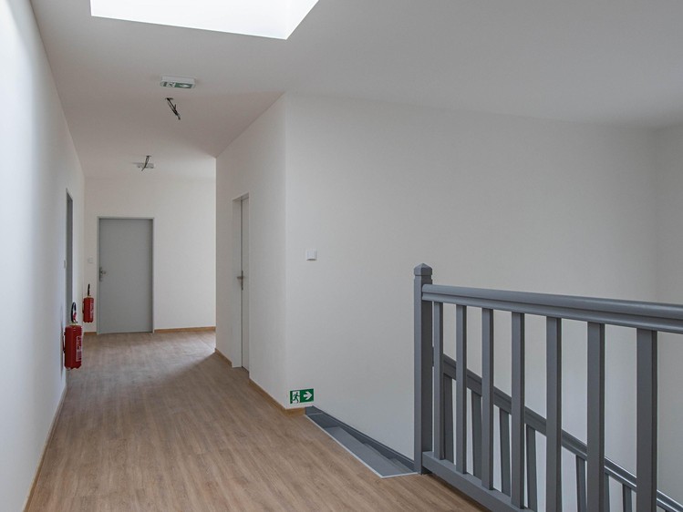 Комерційне приміщення в оренду, 64 м² (34 з 46)