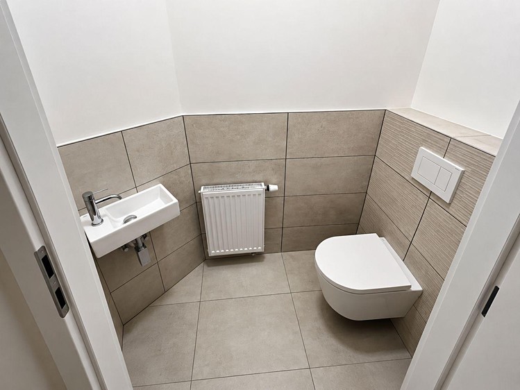 Pronájem bytu 3+kk, 76 m² (17 z 20)