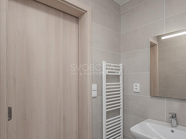 Квартира 1+kk в оренду, 25 м² (10 з 11)