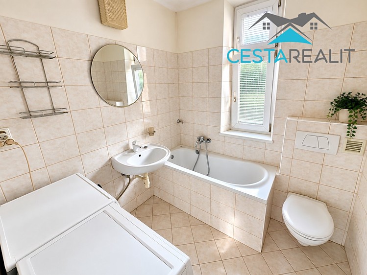 Prodej domu, 140 m² (7 z 14)