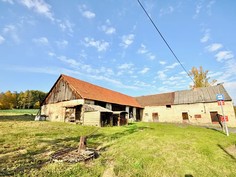Prodej zemědělské usedlosti 250 m², pozemek 1964 m², Petrovice II – náhled fotky 2