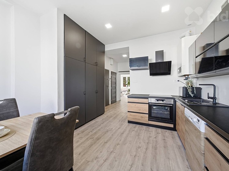 Квартира 2+1 на продаж, 53 м² (16 з 27)