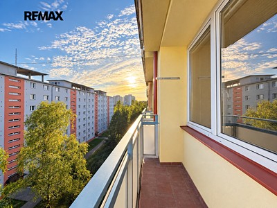 Prodej bytu 2+1, 59 m² (3 z 23)