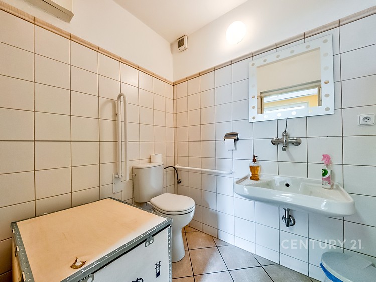 Gewerbefläche zum Kauf, 59 m² (16 von 20)