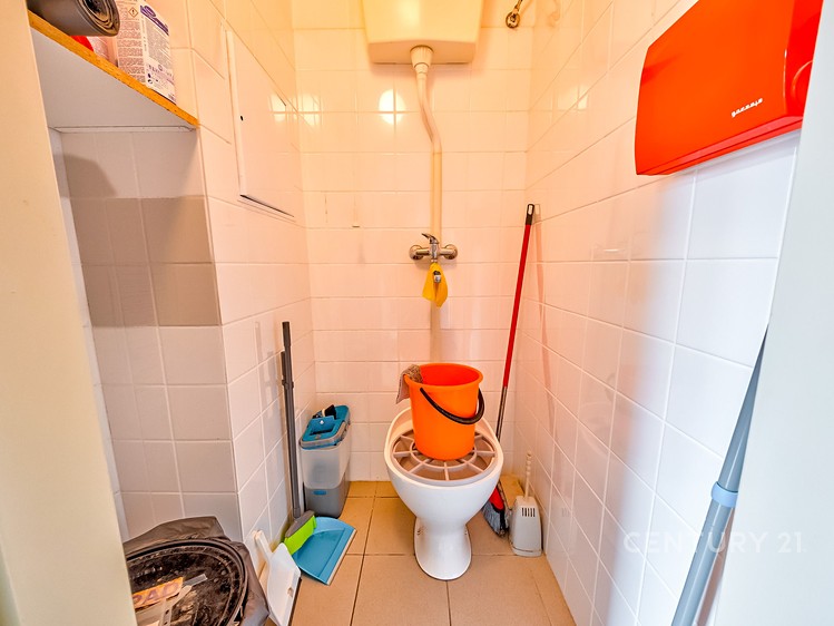 Gewerbefläche zum Kauf, 59 m² (17 von 20)