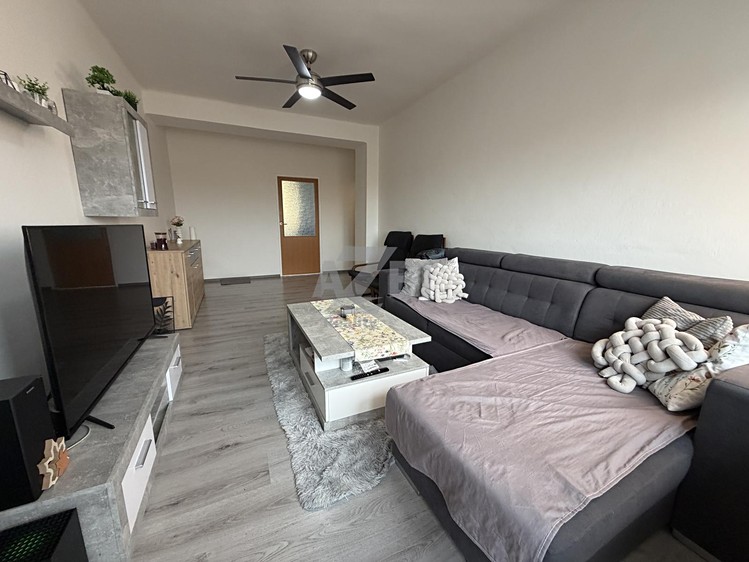 Wohnung 3+1 zum Kauf, 64 m² (1 von 9)