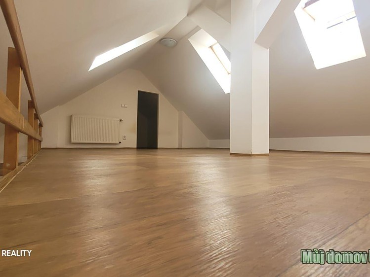 Квартира 3+kk в оренду, 85 м² (8 з 18)