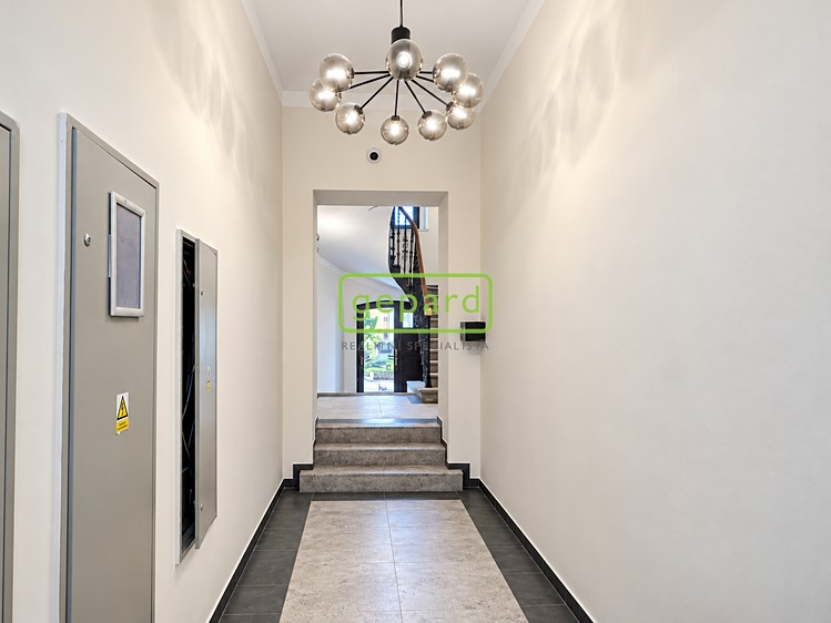 The 2+kk flat for rent, 41 m² (6 of 24)