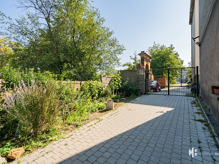Prodej bytu 2+kk, 104 m² (31 z 56)