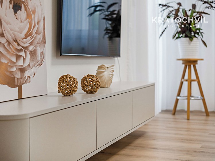 Pronájem bytu 2+kk, 41 m² (19 z 40)