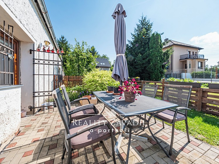 Haus zum Kauf, 225 m² (1 von 42)