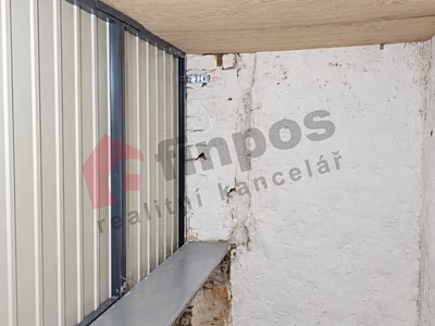 Pronájem nemovitosti, 2 m² (2 z 3)