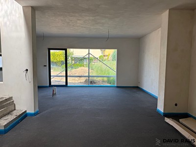 Prodej domu, 147 m² (3 z 11)