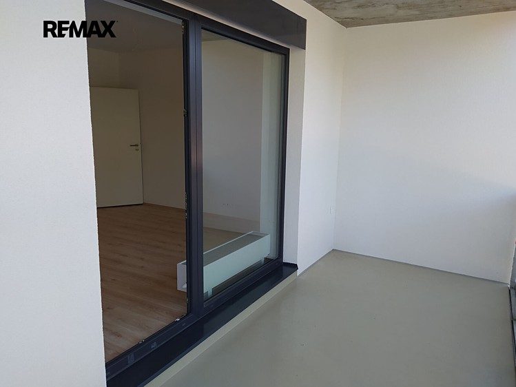 Квартира 2+kk в оренду, 53 м² (4 з 19)