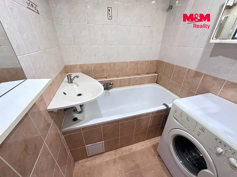 Prodej bytu 2+1 62 m², Chomutov – náhled fotky 2