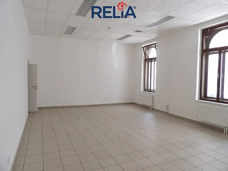 Pronájem kanceláře 45 m², Liberec – náhled fotky 1