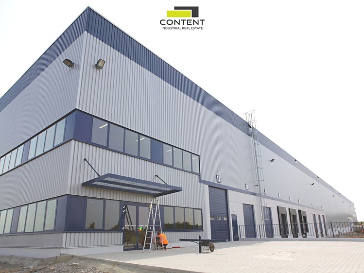 Pronájem komerčního prostoru, 10 000 m² (10 z 14)