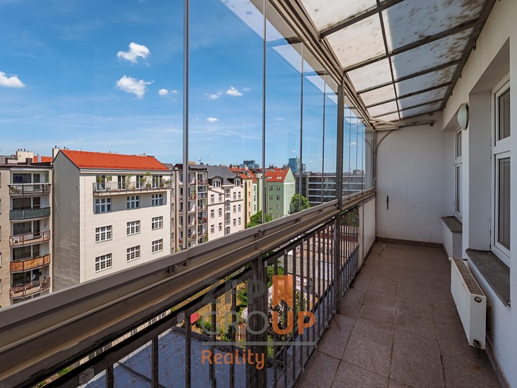 Prodej bytu 3+kk, 68 m² (2 z 29)