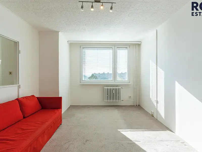 Pronájem bytu 1+kk, 40 m², Praha 4, Praha
