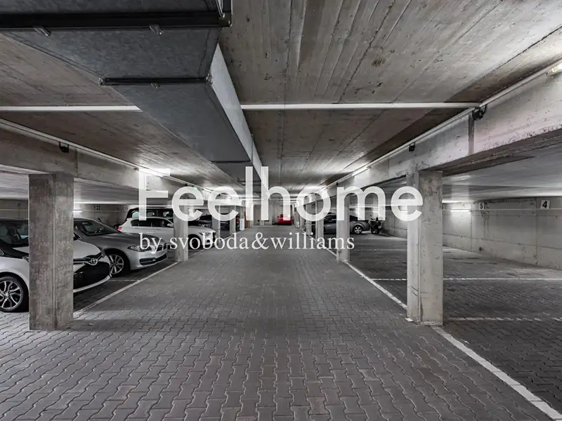 Prodej obchodního prostoru 13 m², Praha – náhled fotky 2