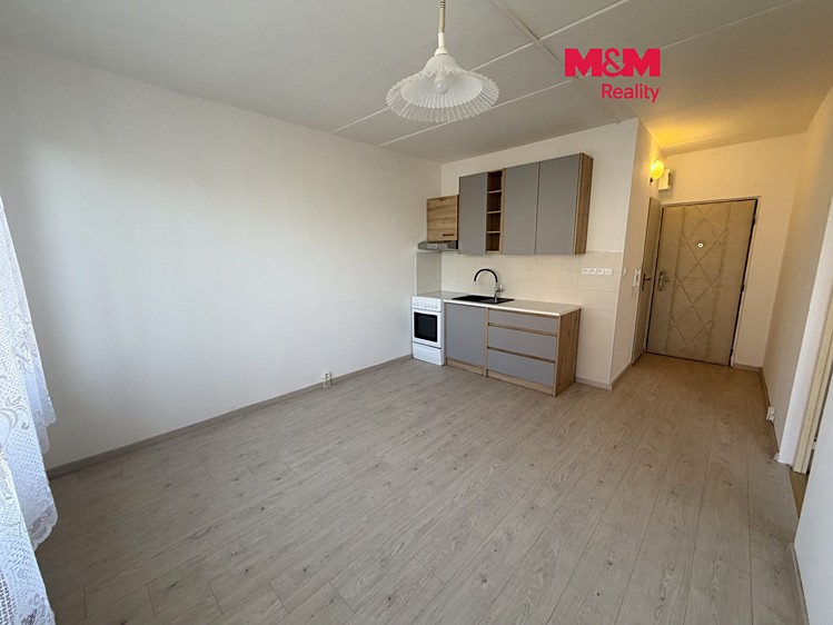 Wohnung 2+kk zur Miete, 35 m² (1 von 6)