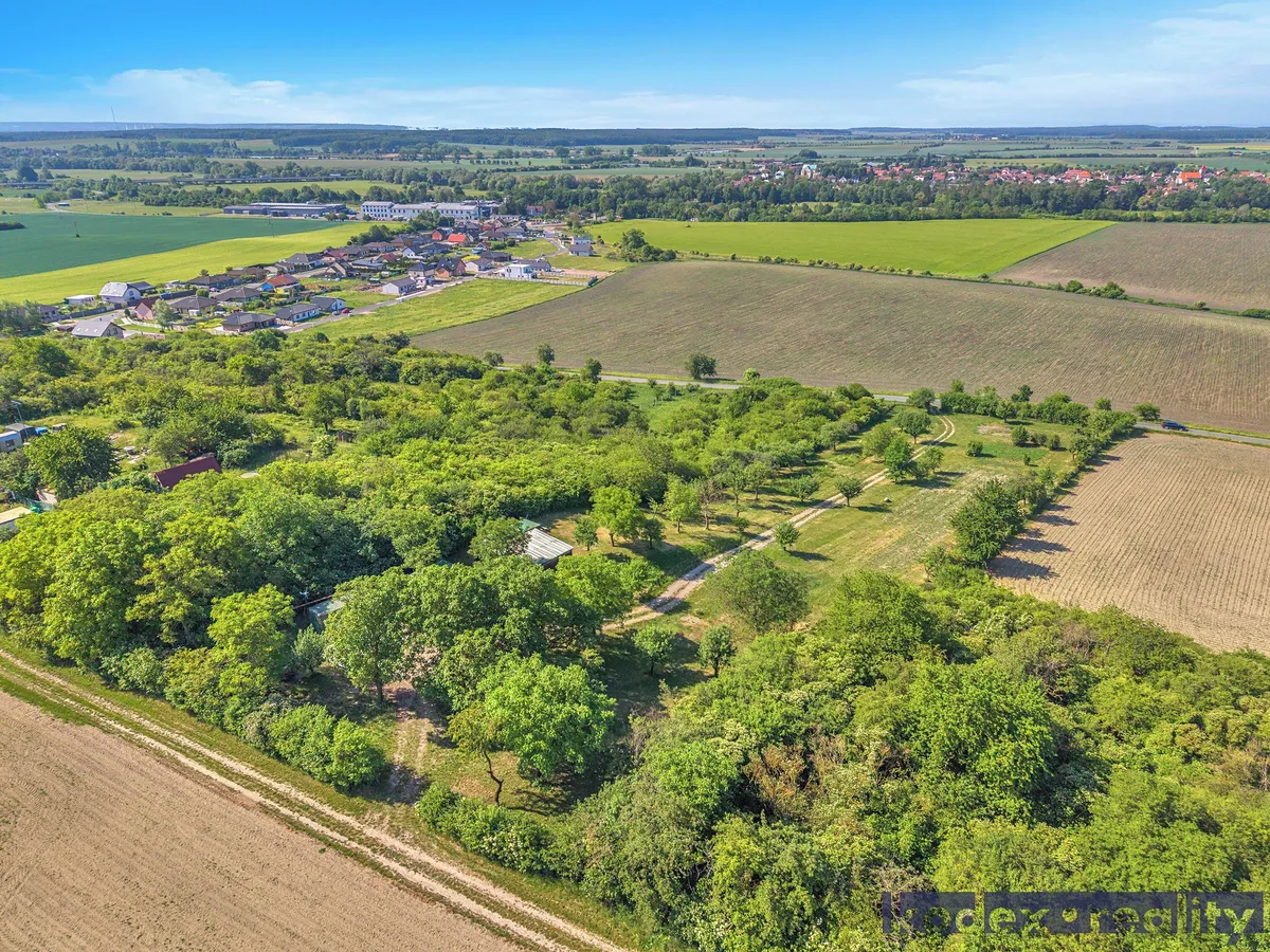 Prodej zahrady 8945 m²